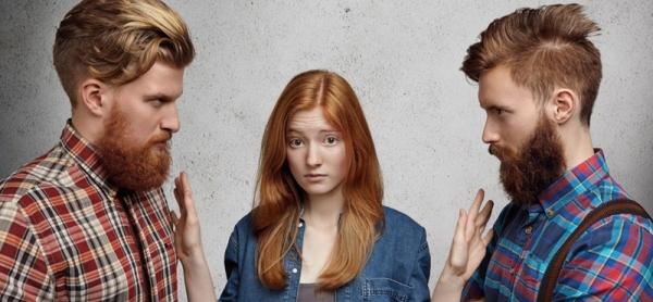 Cs. K&aacute;d&aacute;r P&eacute;ter - XXI. sz&aacute;zadi diszk&oacute;nika, 155. Szerelmi h&aacute;romsz&ouml;g